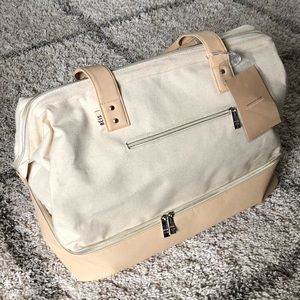 Beis Weekender Bag